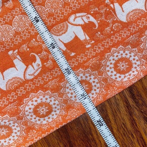 Rue21 Cold Shoulder Elephant and Mandela Top Womens Size Medium - Picture 5 of 6